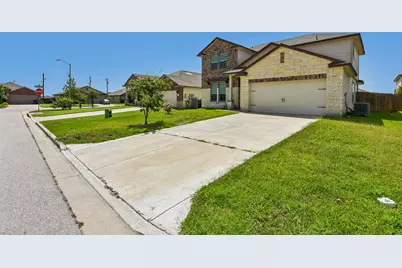 105 Green Jay Drive, Jarrell, TX 76537 - Photo 3