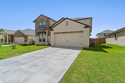 105 Green Jay Drive, Jarrell, TX 76537 - Photo 3