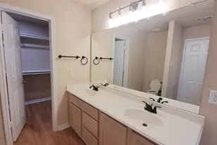 1248 Lacey Oak Loop, Round Rock, TX 78681 - Photo 13
