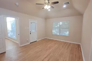 1248 Lacey Oak Loop, Round Rock, TX 78681 - Photo 7