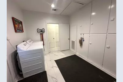 129 E Crockett Street, La Grange, TX 78945 - Photo 13