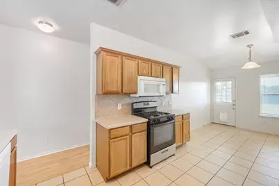 140 Plumbago Cove, Buda, TX 78610 - Photo 15