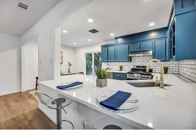 406 Lakeway Drive, Georgetown, TX 78628 - Photo 7