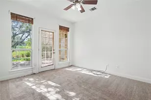 38 Tiburon Dr, The Hills, TX 78738 - Photo 33