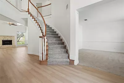 38 Tiburon Drive, The Hills, TX 78738 - Photo 7