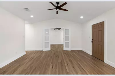 10808 Ridgeway Street, Jonestown, TX 78645 - Photo 13