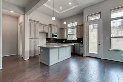 113 Cartwheel Bend, Austin, TX 78738 - Photo 3