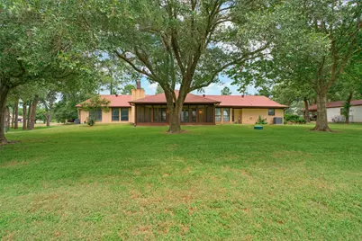 133 Champions Drive, Rockdale, TX 76567 - Photo 3
