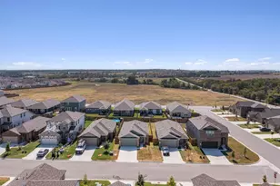 108 Joe Kidd Ln, Jarrell, TX 76537 - Photo 27