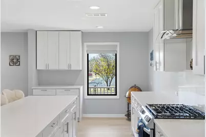 1609 Mesquite Lane, Georgetown, TX 78628 - Photo 9