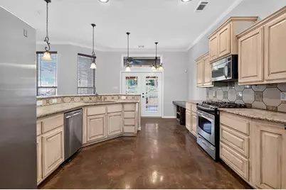 3917 Walden Creek Crossing, Harker Heights, TX 76548 - Photo 15