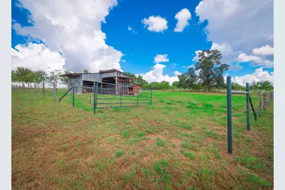 1721 County Road 429, Rockdale, TX 76567 - Photo 7