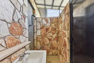 1612 Watercliffe Dr, Lago Vista, TX 78645 - Photo 29