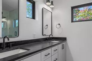 1402 Beckett St, Austin, TX 78757 - Photo 15
