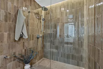 610 Davis Street #1909, Austin, TX 78701 - Photo 15