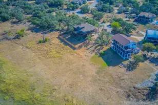 3900 Lake Park Cove, Lago Vista, TX 78645 - Photo 33