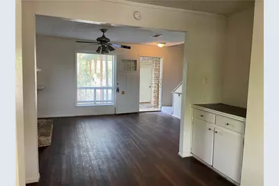1601 Taylor Gaines Street #B, Austin, TX 78741 - Photo 3