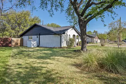 8608 Donna Gail Drive, Austin, TX 78757 - Photo 3