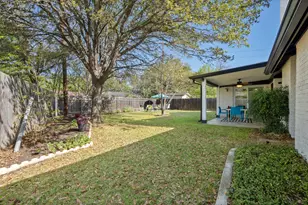 8608 Donna Gail Dr, Austin, TX 78757 - Photo 27