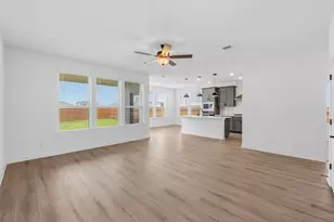109 Singing Dove Wy, Liberty Hill, TX 78642 - Photo 5