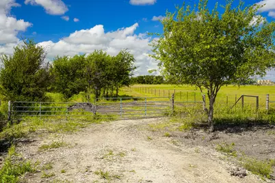 0 470 Center, Coupland, TX 78615 - Photo 23