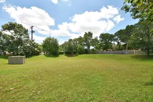 6704 Menchaca Rd, Austin, TX 78745 - Photo 27