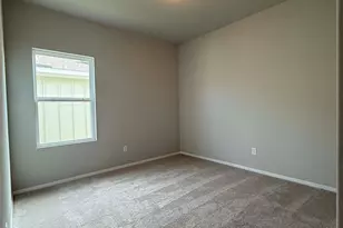 11913 Horseshoe Fld Bnd, Mustang Ridge, TX 78610 - Photo 9