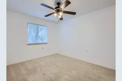 5814 Steven Creek Way, Austin, TX 78721 - Photo 9