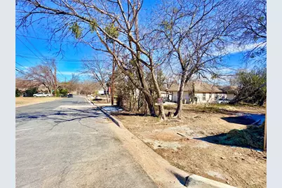 7407 Carver Avenue, Austin, TX 78752 - Photo 9