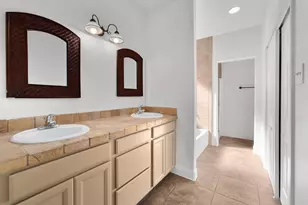 710 Deer Creek Cir, Dripping Springs, TX 78620 - Photo 19