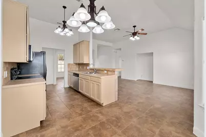 710 Deer Creek Circle, Dripping Springs, TX 78620 - Photo 15