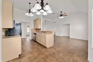 710 Deer Creek Cir, Dripping Springs, TX 78620 - Photo 15