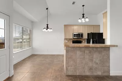 710 Deer Creek Circle, Dripping Springs, TX 78620 - Photo 11