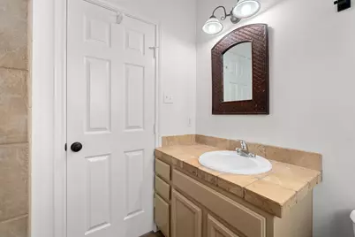 710 Deer Creek Circle, Dripping Springs, TX 78620 - Photo 25