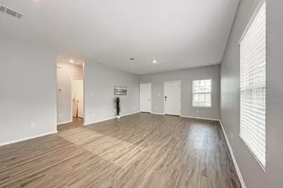 129 Vulcan Drive, Jarrell, TX 76537 - Photo 9