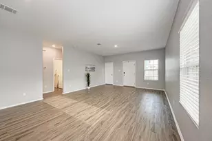 129 Vulcan Dr, Jarrell, TX 76537 - Photo 9