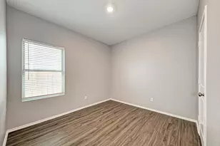 129 Vulcan Dr, Jarrell, TX 76537 - Photo 23