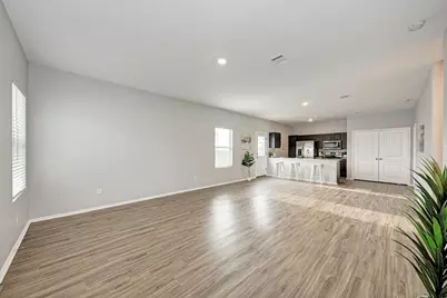 129 Vulcan Drive, Jarrell, TX 76537 - Photo 7