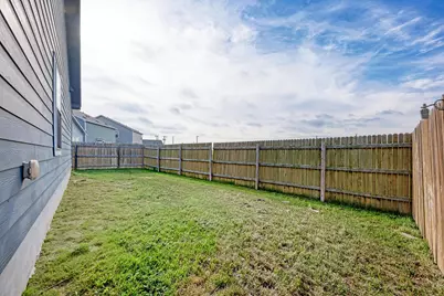 129 Vulcan Drive, Jarrell, TX 76537 - Photo 31