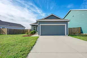 129 Vulcan Dr, Jarrell, TX 76537 - Photo 3