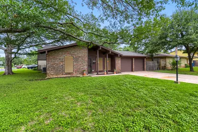 5001 Creekline Drive, Austin, TX 78745 - Photo 3