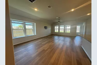 324 Old Trinity Way, Georgetown, TX 78628 - Photo 7