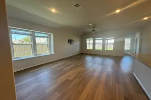 324 Old Trinity Way, Georgetown, TX 78628 - Photo 7