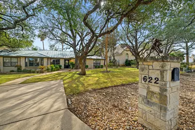 622 Robin Dale Drive, Lakeway, TX 78734 - Photo 1