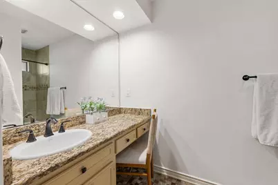 622 Robin Dale Drive, Lakeway, TX 78734 - Photo 27