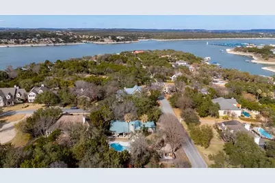622 Robin Dale Drive, Lakeway, TX 78734 - Photo 37