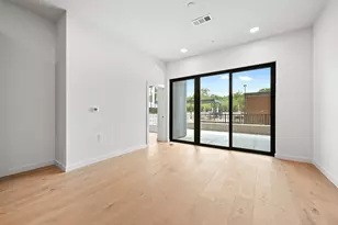 2209 S 1st St, Austin, TX 78704 - Photo 7