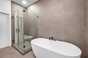 2209 S 1st St, Austin, TX 78704 - Photo 17