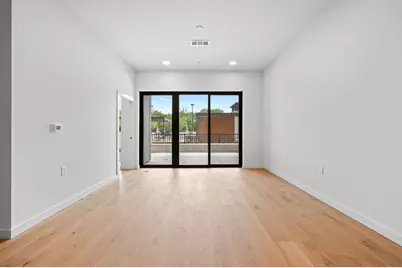 2209 S 1st Street #121, Austin, TX 78704 - Photo 9