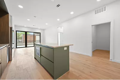 2209 S 1st Street #121, Austin, TX 78704 - Photo 7